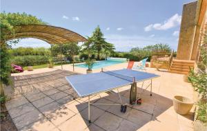 Maisons de vacances Cozy Home In Cairanne : photos des chambres