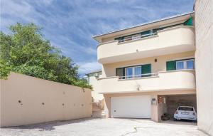 Apartment Trogir With Sea View 06