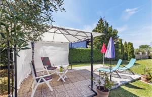 Lovely Apartment In Valtura With Wifi