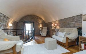 Gorgeous Home In Benkovac With Wifi 