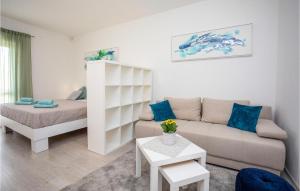 Beautiful Apartment In Rabac With Wifi 