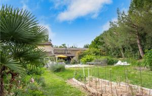 Maisons de vacances Nice Home In Chalabre With Wifi : photos des chambres
