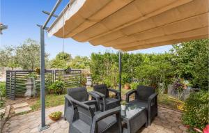 Stunning Home In Vodnjan With Kitchen 