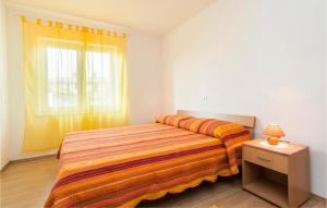 1 Bedroom Nice Apartment In Lovrecica