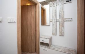 Beautiful Apartment In Rabac With Wifi