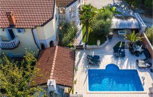 Beautiful Apartment In Porec