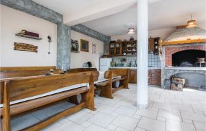 Two-Bedroom Apartment In Biograd