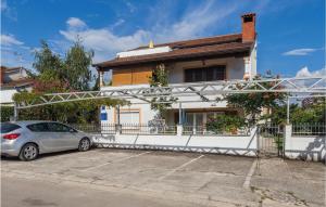 Nice Apartment In Porec With Wifi 
