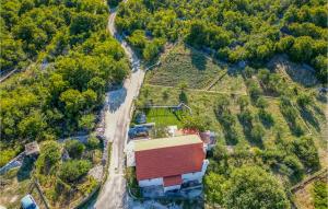 Three-Bedroom Holiday Home In Katuni