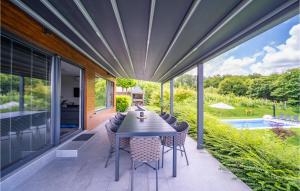 Lovely Home In Barbarici Kravarski With Sauna 