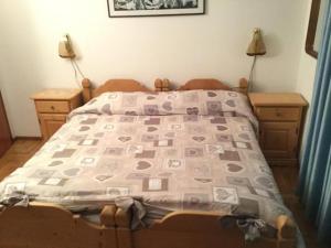 Casa gialla sulle Dolomiti a Padola