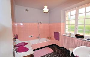 Stunning Home In Fayence With Wifi