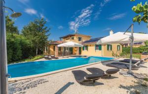Nice Home In Rezanci With Wifi 