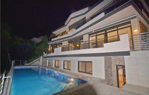 Lovely Home In Santa Susanna With Wifi
