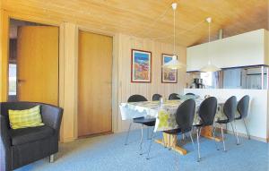 3 Bedroom Nice Home In Hejls