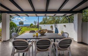 4 Bedroom Gorgeous Home In Crikvenica