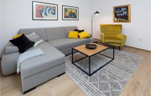 Stunning Apartment In Pula With Wifi