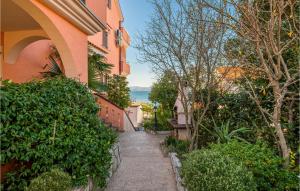 Nice Apartment In Njivice With Wifi