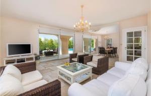 Beautiful Home In Pula With House Sea View 