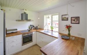 Four-Bedroom Holiday Home In Ebeltoft
