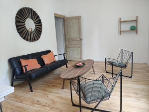 Appartements Grand Appart neuf, calme, wifi : photos des chambres
