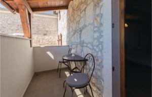 Amazing Home In Porec With Kitchen