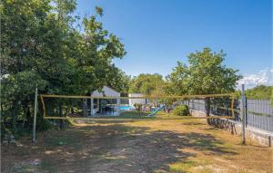 Beautiful Home In Prgomet