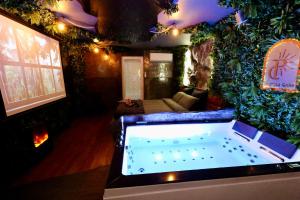 Appartements Love room Piccola casa cote Foret : photos des chambres