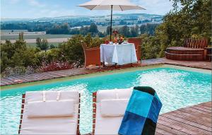 Maisons de vacances Awesome Home In Masseube With Sauna : photos des chambres