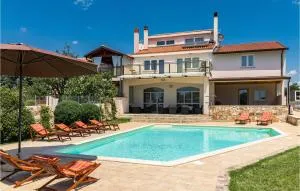 Beautiful Home In Pula With Wifi - Fondole