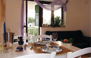 Awesome Home In Sibenik With Wifi 