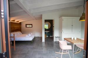 Le Cornici Home Suites - Apartments - Lake Idro