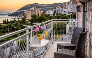 Three-Bedroom Apartment Mokosica With Sea View 08