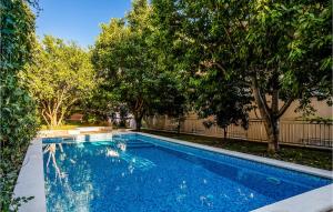Lovely Apartment In Mokosica With Kitchen 
