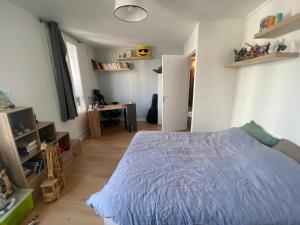 SUPERBE DUPLEX avec JARDIN PARTAGE à PARIS MENILMONTANT