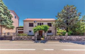 Awesome Home In Skrljevo With Wifi 