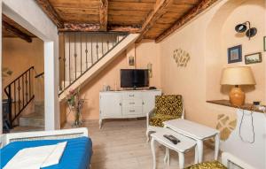 Lovely Home In Banjol 