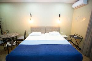 Ekas Seaside Apartment