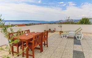 Holiday Home Kastel Gomilica With Sea View I