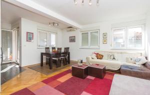 Awesome Apartment In Zadar With Kitchen 