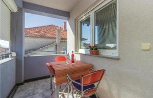 Awesome Apartment In Zadar With Kitchen 