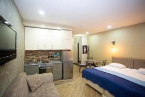 Ekas Seaside Apartment