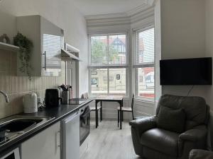 Carmen Sylva ground floor studio F3