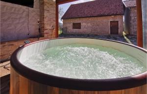 Gorgeous Home In Gracac With Kitchen