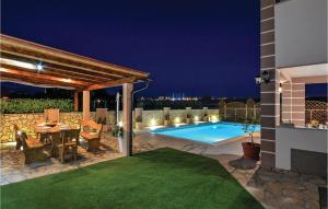 3 Bedroom Nice Home In Solin 