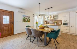 Amazing Home In Grizani With Sauna