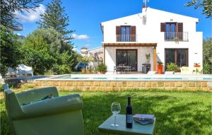 Gorgeous Home In Trabia With Wifi