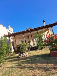 Σπιτι μου σπιτακι μου - Pyrgetós