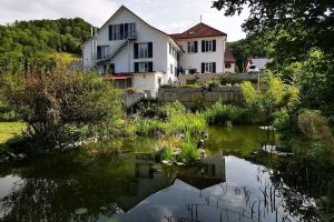 Exklusive Wohnung, nur 30 Minuten nach Zürich