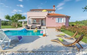 Cozy Home In Pula With Wifi